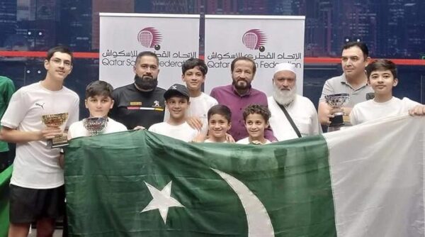 Pakistan juniors shine through silver medals at Qatar squash championship