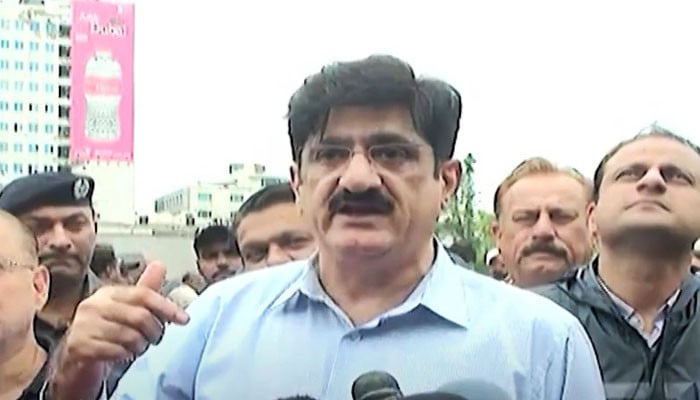 Sindh CM chides citizens for leaving homes in rains