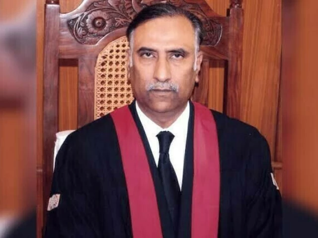 Dogar retreats amid lawyers’ backlash