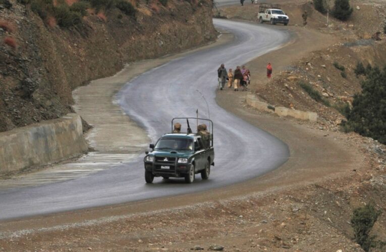 Pakistani raids near Afghan border kill 12 soldiers, 35 fighters | Pakistan Taliban News