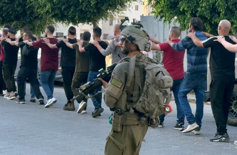 Israeli forces arrest Palestinians en masse, laying siege to Tulkarem | Israel-Palestine conflict