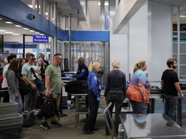US to expand facial recognition at borders to track non-citizens