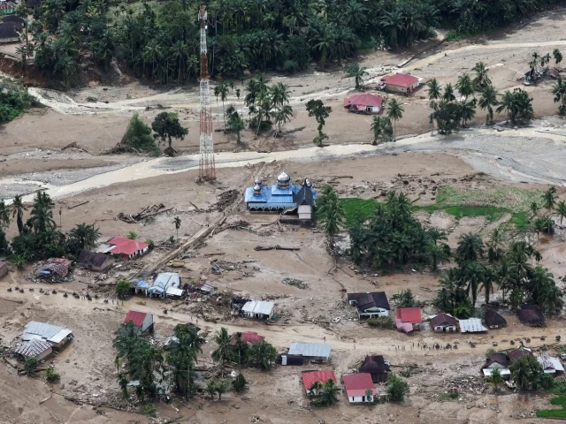 Tropical storm deaths top 600 in Southeast Asia, over 4 million affected