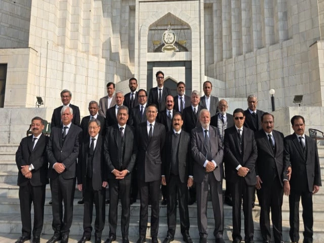 Balochistan bar trains gun at PBC