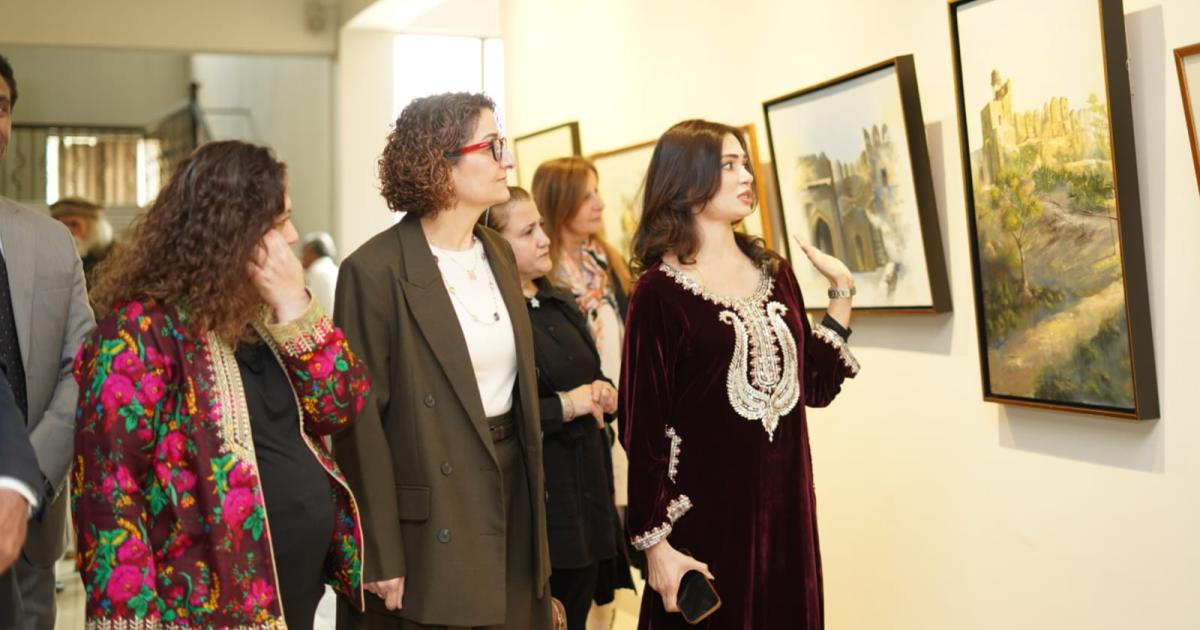 ’صنف نازک، عزم آہن‘: خواتین آرٹسٹس کے فن پاروں کی نمائش