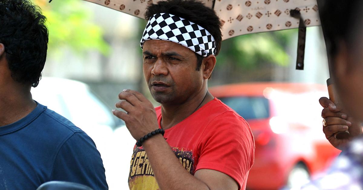 اداکار راجپال یادو عدالتی ریلیف ملنے پر جیل سے باہر آ گئے