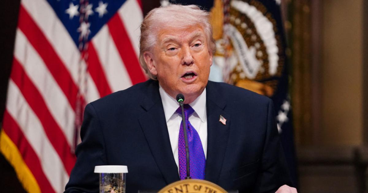 ایران کے اگلے سپریم لیڈر کے انتخاب میں مجھے شامل کیا جانا چاہیے: ٹرمپ