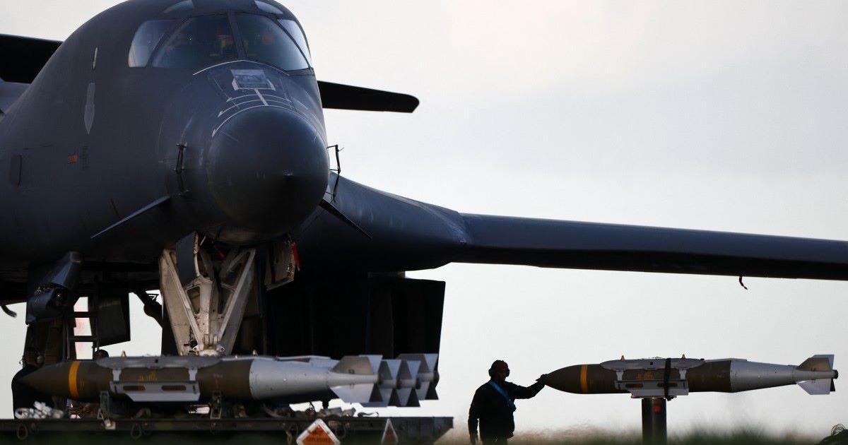 ایران پر حملوں کے پہلے ہفتے میں امریکہ کے 11.3 ارب ڈالر خرچ: رپورٹ