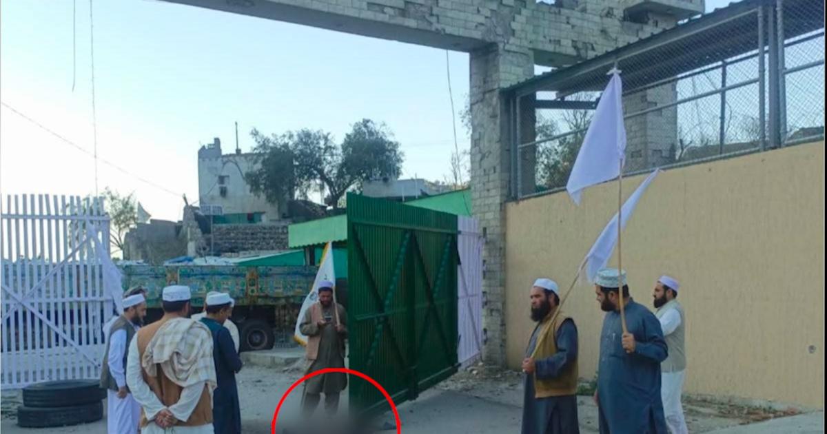 طورخم بارڈر پر 10 دنوں سے پڑی لاش، جسے اٹھانے والا کوئی نہیں