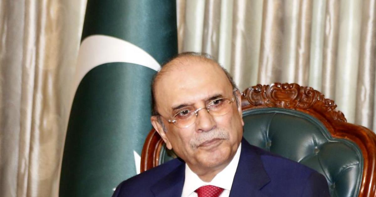 افغان طالبان نے شہری علاقوں پر ڈرون حملے کر کے ’سرخ لکیر‘ عبور کر لی: صدر زرداری