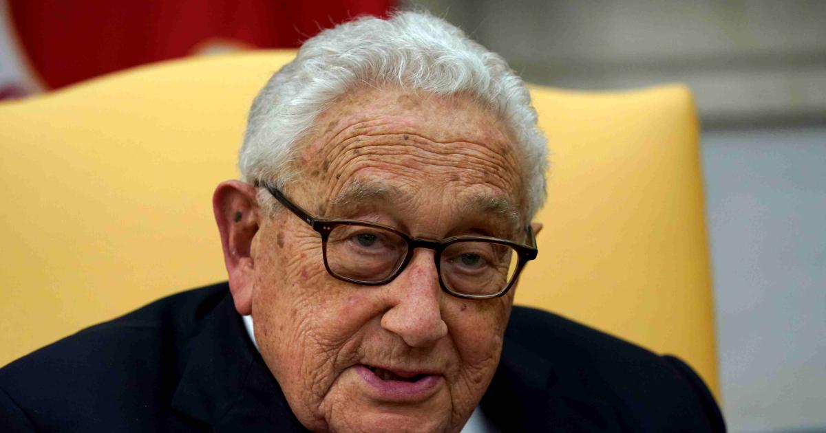 کسنجر کا جیمز بانڈ مشن: وہ 64 گھنٹے جنہوں نے دنیا بدل دی