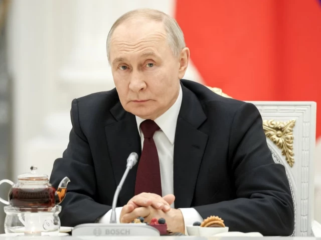 Putin calls for immediate halt to Iran conflict