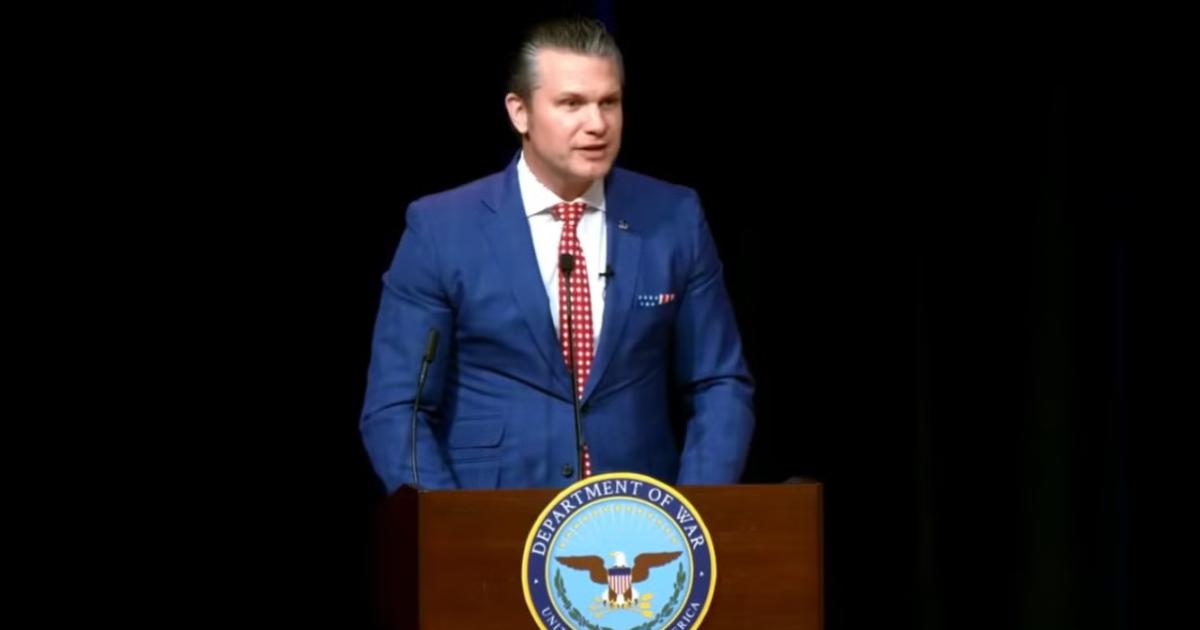 امریکی وزیر جنگ کا خطاب میں ایک فلم سے لی گئی بائبل کی جعلی آیت کا حوالہ