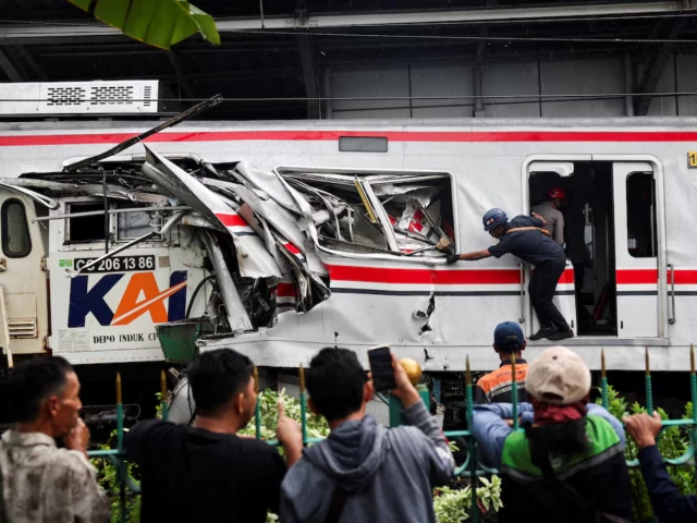 Indonesia train crash toll rises to 14 as rescuers complete evacuation
