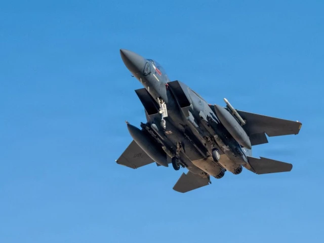 Iran shoots down US fighter jet, one pilot rescued, media say