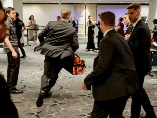 Trump's security again faces scrutiny after press dinner shooting