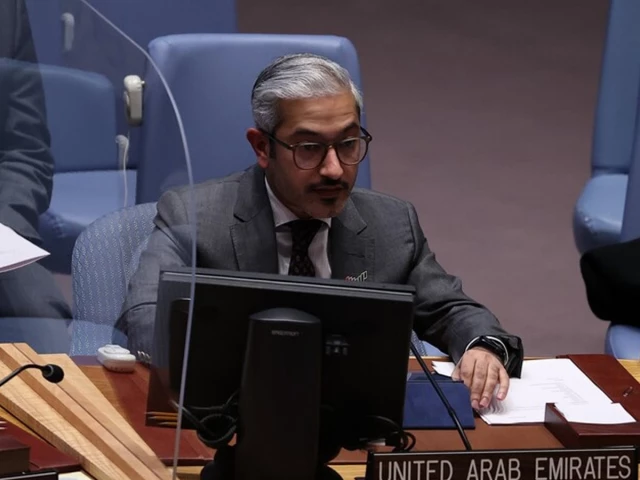 UAE vows self-defense following reported Iranian missile attacks