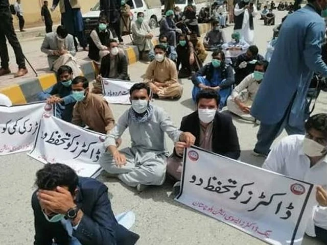 Balochistan doctors threaten red zone sit-in