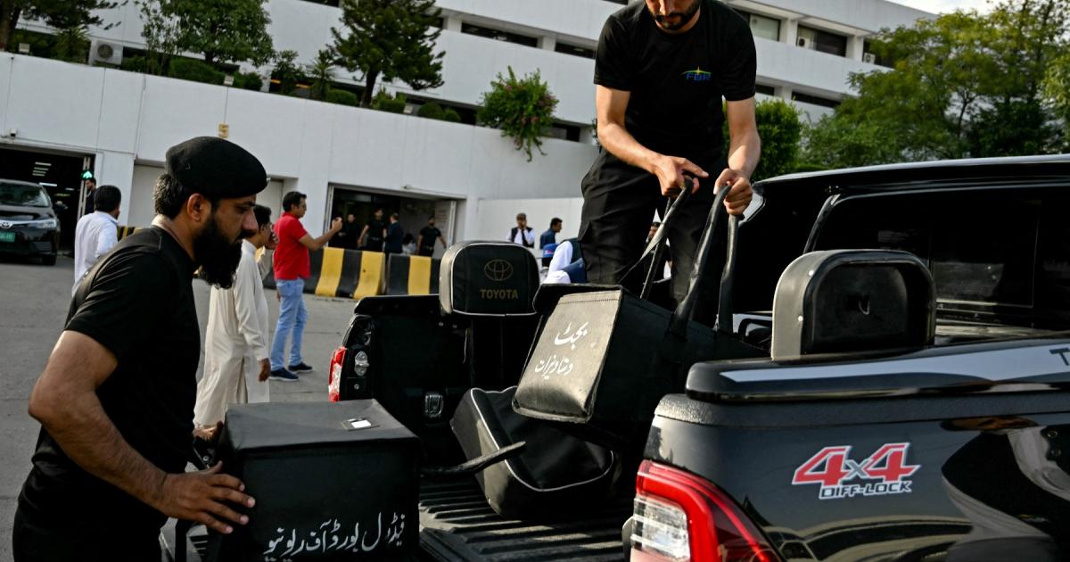 بجٹ سے آگے: معیشت کے بنیادی سوالات کب حل ہوں گے؟
