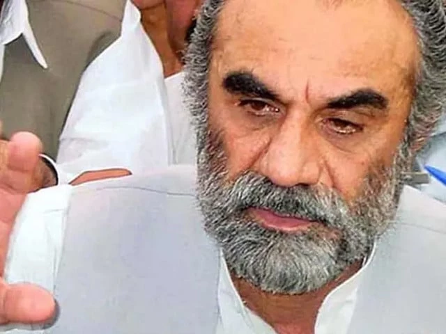 Ex-CM challenges abolitionof Kalat Division in BHC