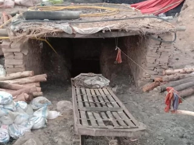 Six employees of mining firm abducted in Balochistan