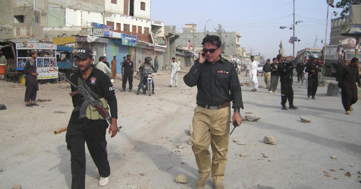 ’دہشت گردوں‘ نے وقفے سے فائرنگ کی تاکہ پولیس کا بارود ختم ہو: منگی حملے کی رپورٹ