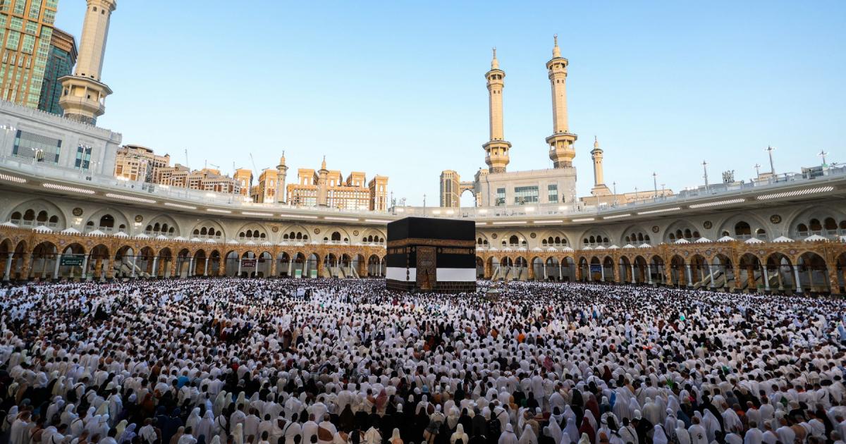 پاکستان سے 2030 تک 3 لاکھ 40 ہزار عازمین حج آن لائن رجسٹر