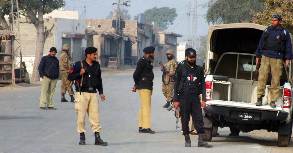 ٹانک چیک پوسٹ پر خودکش حملہ: دو پولیس اہلکاروں کی موت، 7 سے زائد زخمی
