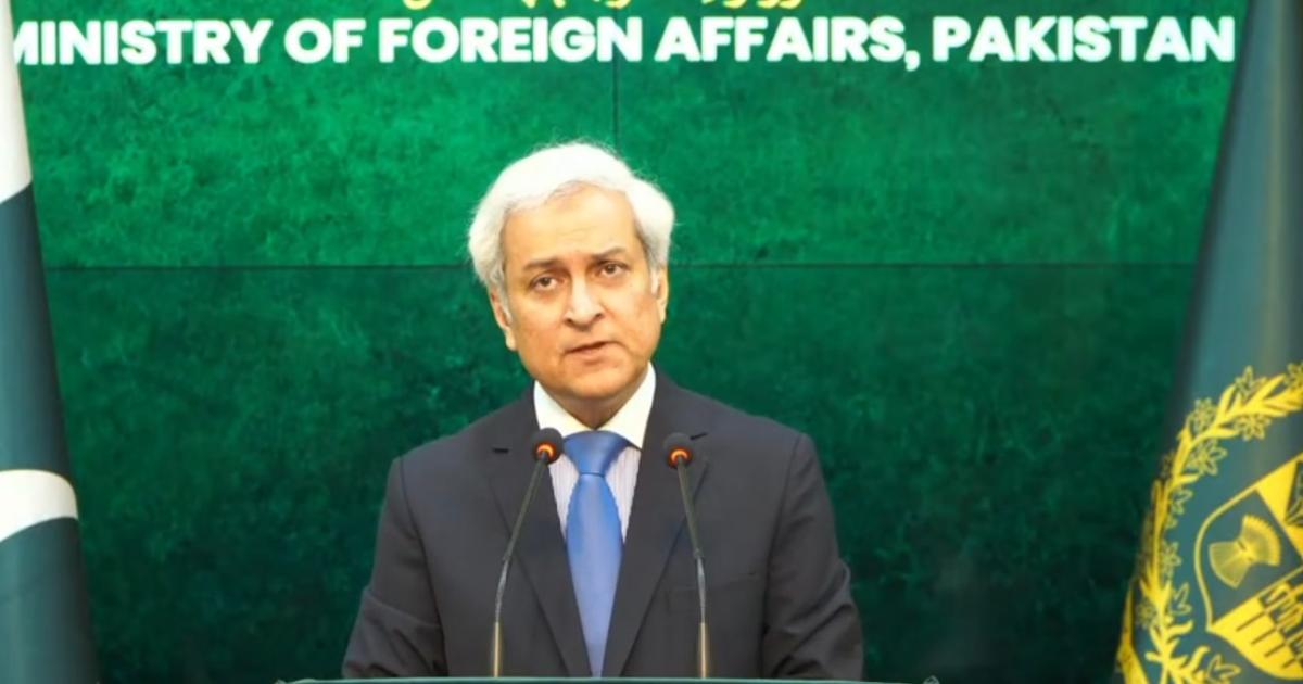 امریکہ اور ایران کو مذاکرات کی طرف لانے کی ’پوری‘ کوشش کر رہے ہیں: پاکستان