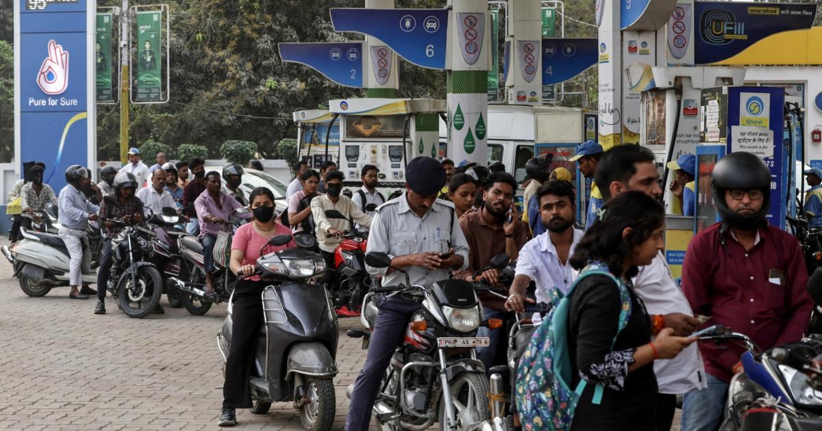 انڈیا: 100 فیصد پیٹرول کا مطالبہ کرنے والی ای 20 جنتا پارٹی کیا ہے؟