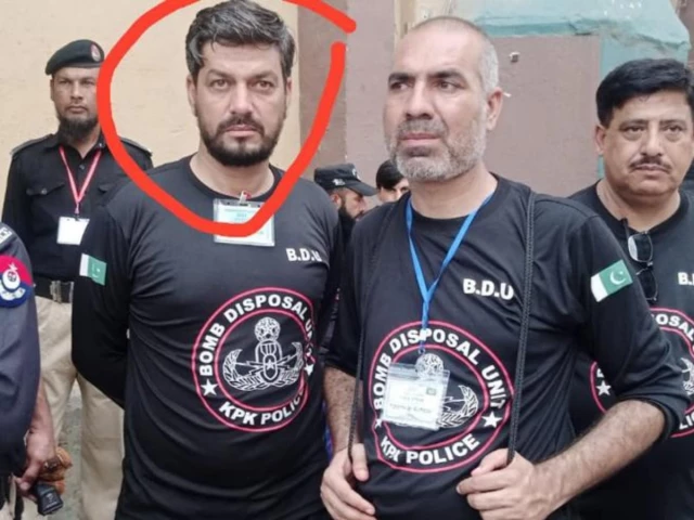 BDS officer killed during an attempt to defuse an IED in K-P’s Hassan Khel