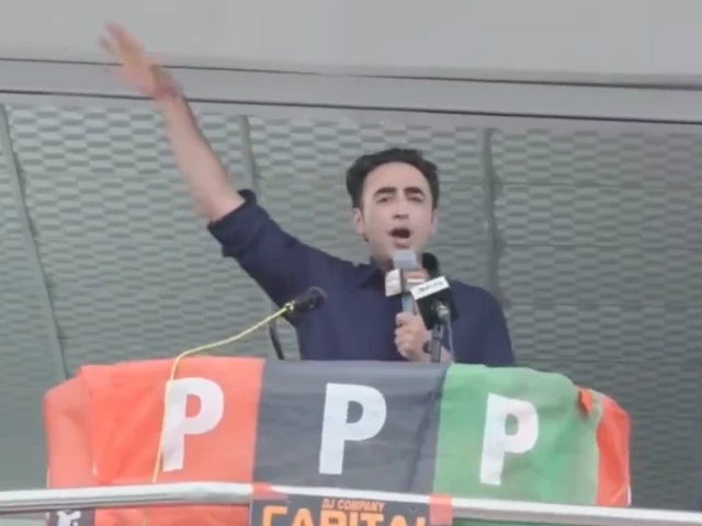 Bilawal promises greater constitutional rights, internet restoration in AJK