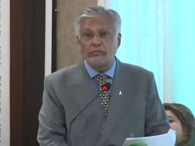 Dar confident Pakistan-US trade can grow to $20b in five years