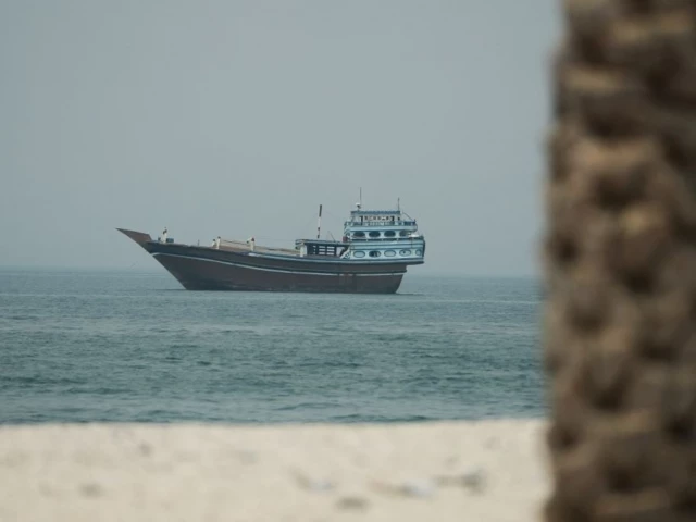 Trump drops Hormuz fee plan in favour of Gulf investment deals