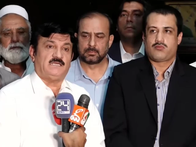 Petrol pump owners announce nationwide shutdown after talks with govt fail