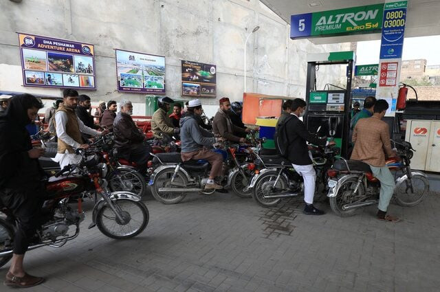 Daily fuel revisions trigger commuting chaos