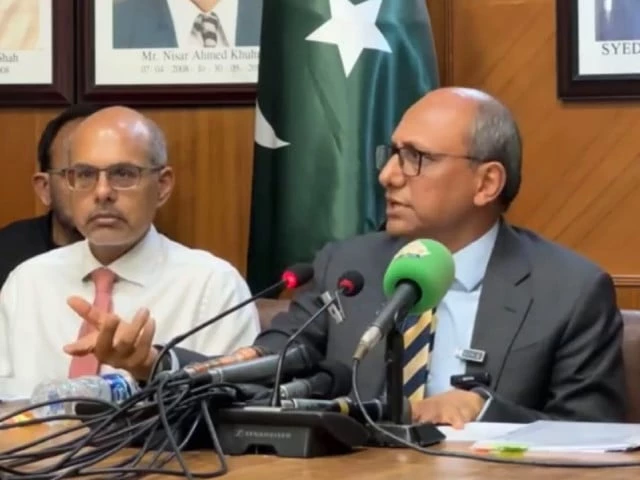 Saeed Ghani confirms 120 HIV cases linked to Karachi’s Valika Hospital