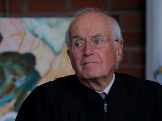 US judge blocks Trump administration from stripping immigrants of work permits
