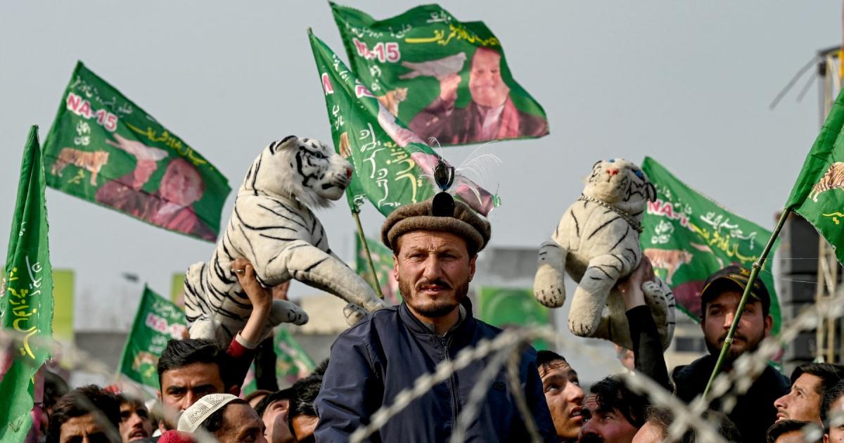کشمیر میں ن لیگ دو تہائی سے حکومت بنائے گی: رانا ثنا اللہ