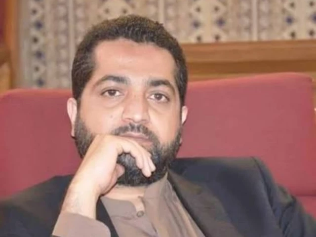 Seven injured in attack on Balochistan home minister’s convoy in Mastung