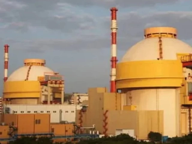 India opens nuclear sector to proven foreign technology