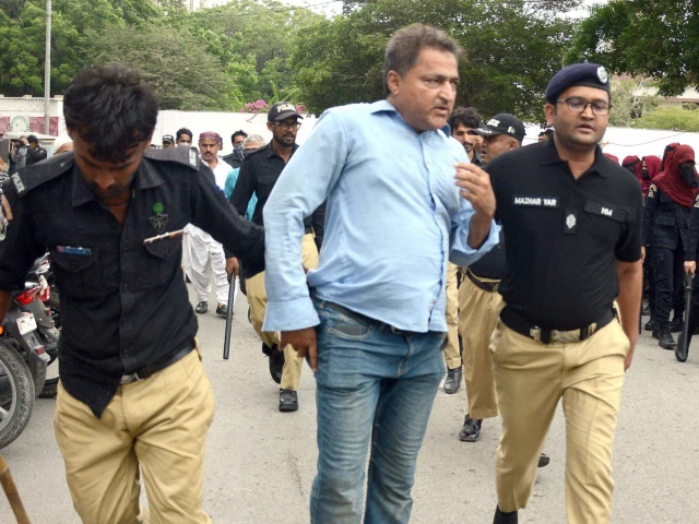 Police detain PTI workers after Karachi protest over Imran’s imprisonment