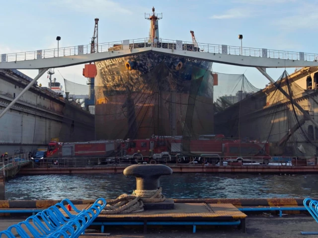Cargo vessel fire at East China shipyard kills 25