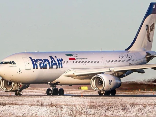 UAE bars Iranian airline flights as US sanctions bite
