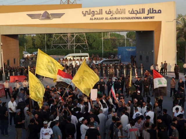 US to grant sanctions waiver for flights between Iran and Iraq's Najaf, source says