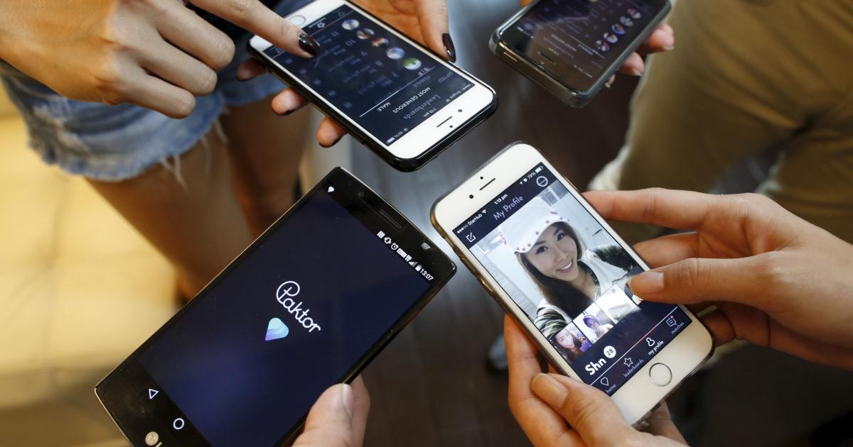 سنگاپور حکومت نے سرکاری ملازمین کے لیے ڈیٹنگ ایپ کیوں شروع کی؟