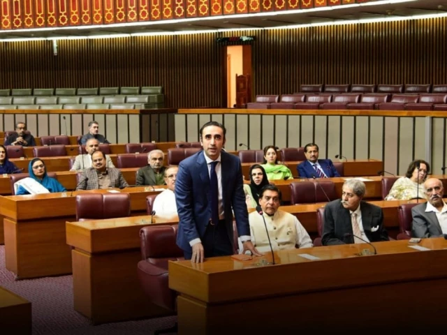 Bilawal urges opposition to resume participation in committees, implores Achakzai to use ‘authority’ granted by Imran