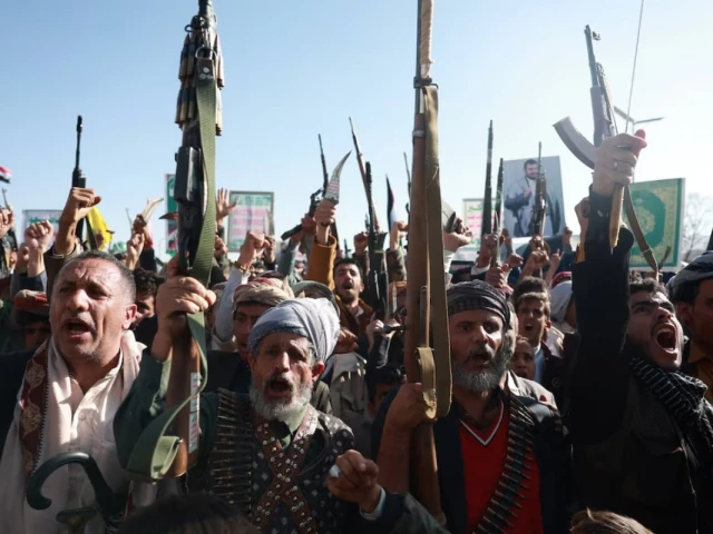 Houthi attack kills 53 at Yemen government training camp, officials say