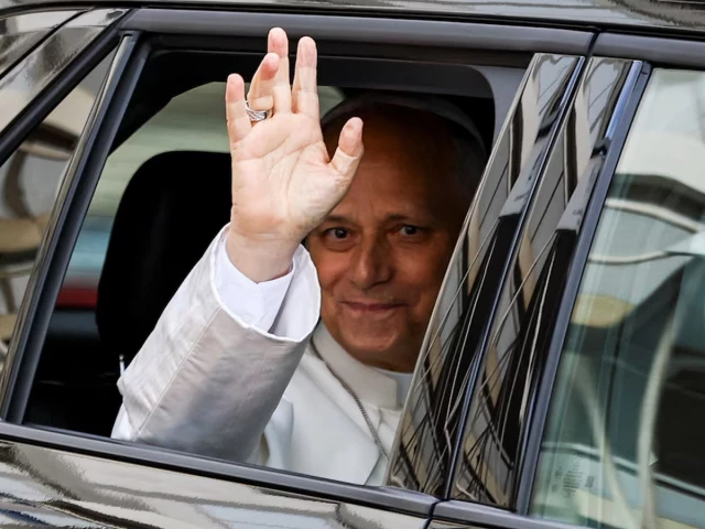 Pope Leo returns to Vatican four days after lung cancer surgery
